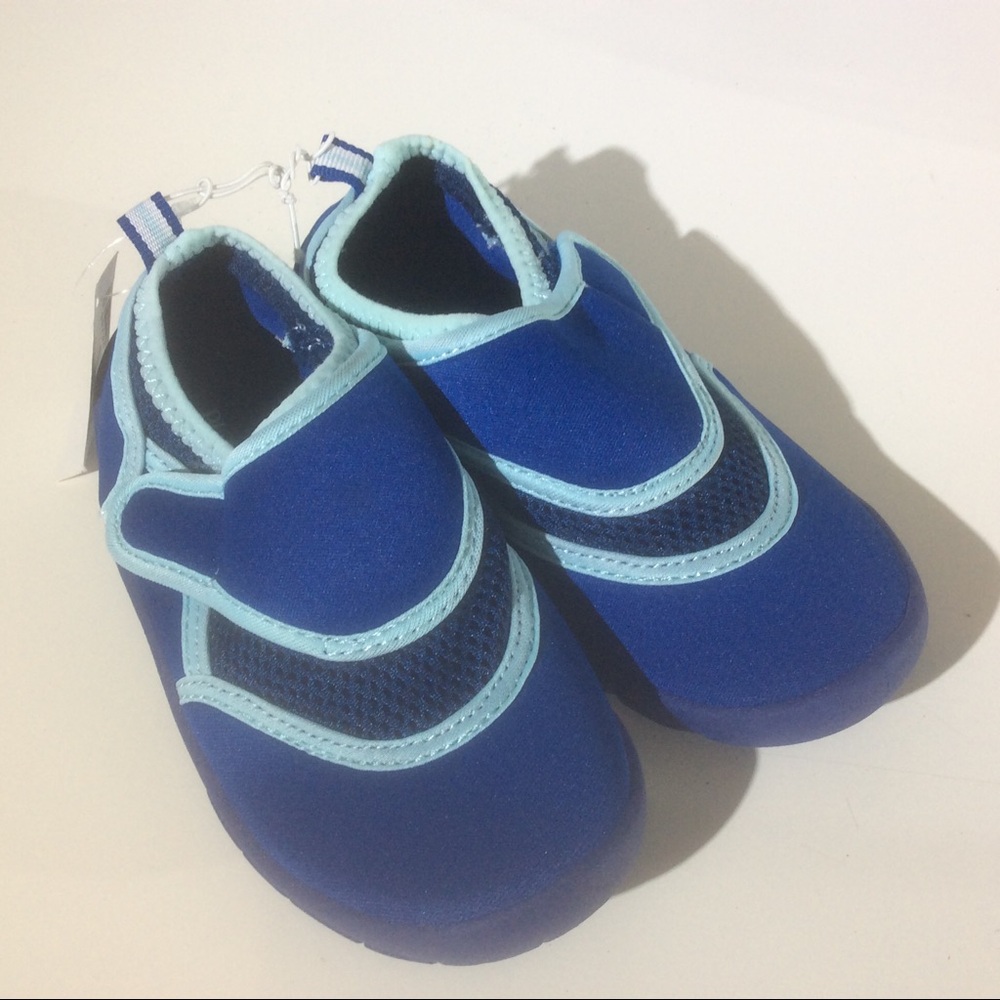 NEW The Children's Place Flexible Water Shoes Blue Toddler Mesh Rubber Unisex